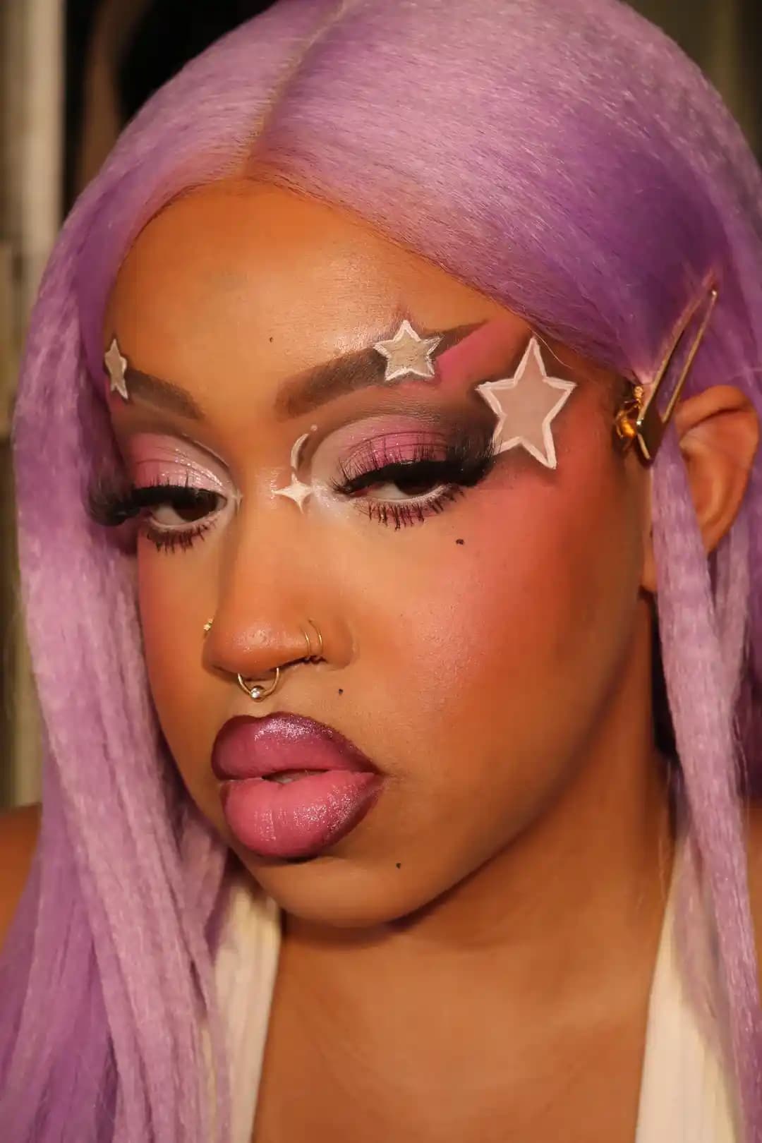 Makyajda Yaratıcılık ve Ürün Seçiminin Önemi: The Stars Aligned Görünümü Detayları