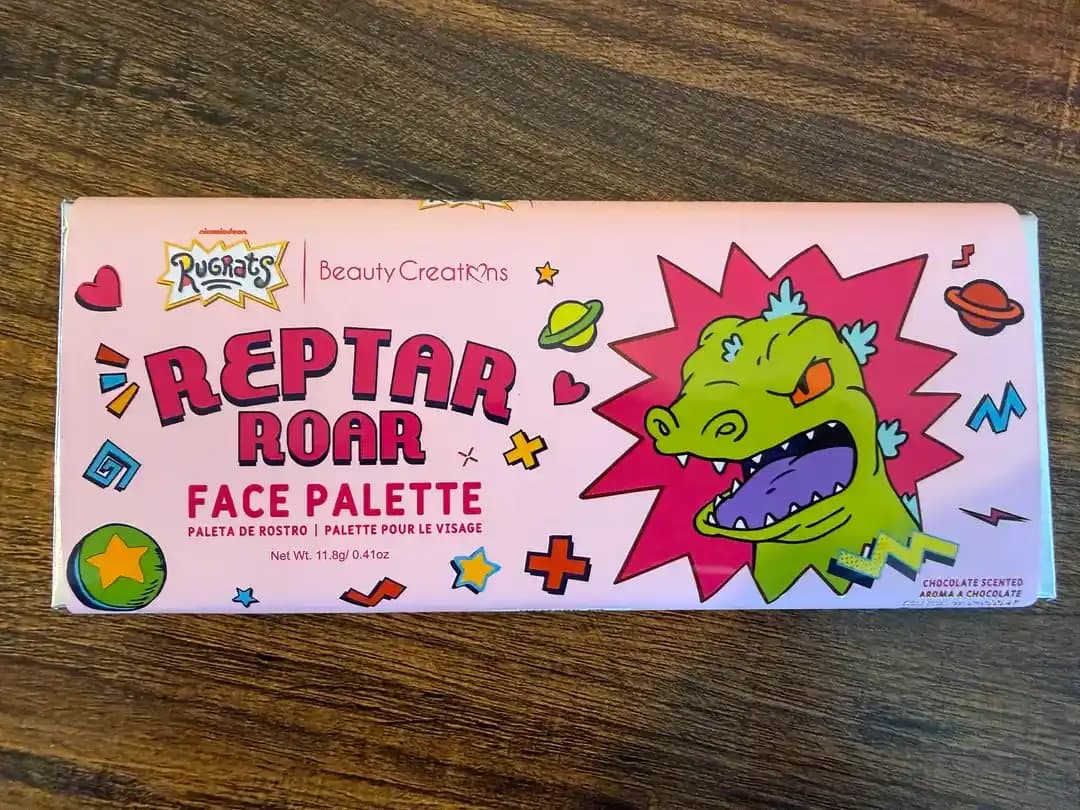 Reptar Bar: Rugrats Temalı Kozmetik ve Çikolata Ürünleriyle Nostaljik Deneyim