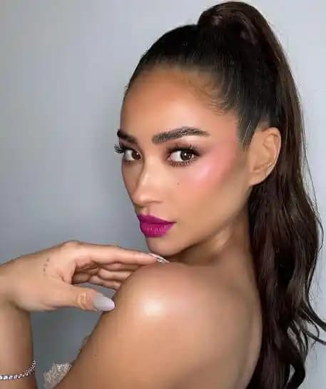 2016'dan Günümüze Asya Makyaj Trendlerinin Değişimi ve Güncel Stil Yaklaşımları