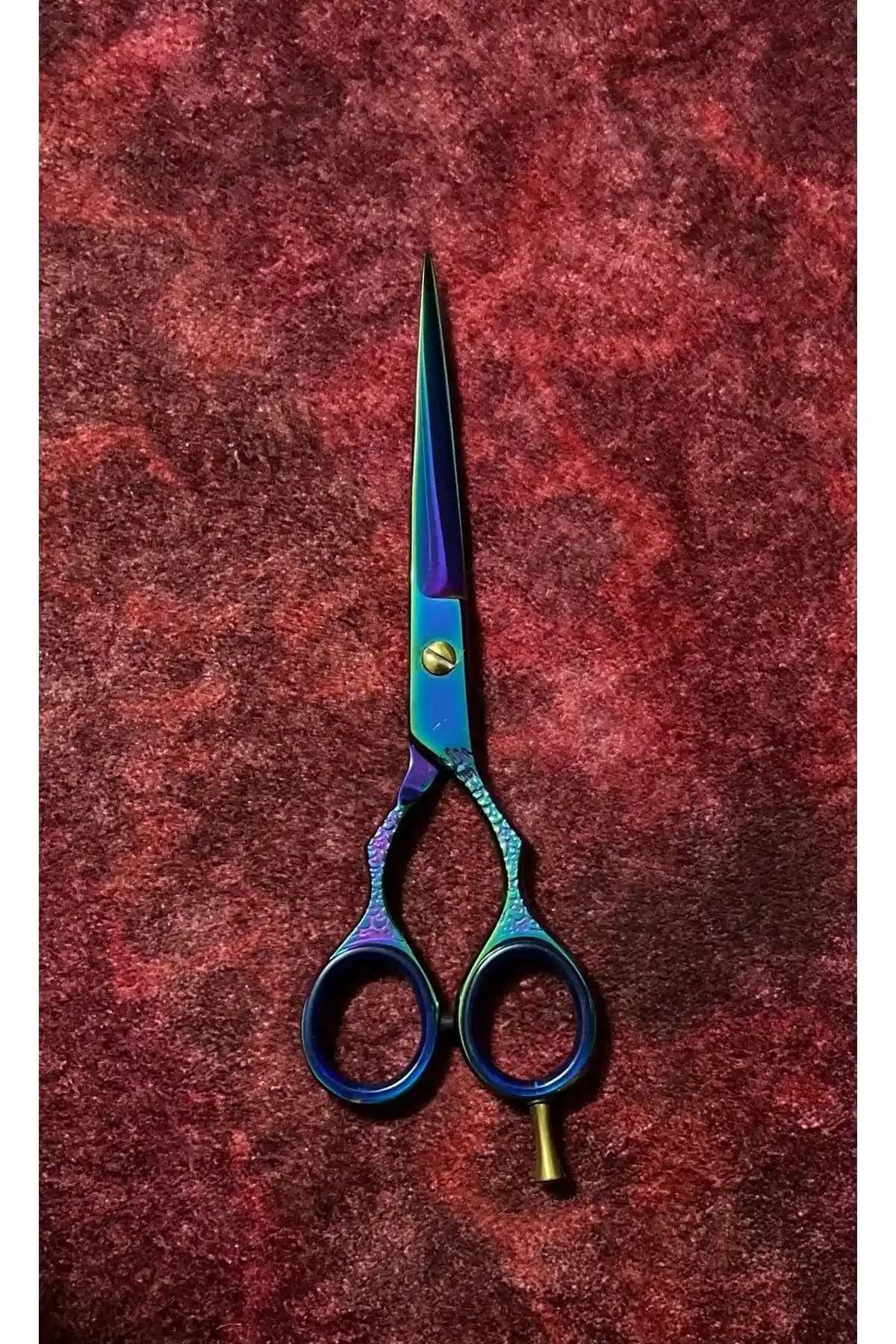 SARAH Saç Kesim Makası Profesyonel Kullanım İçin Dayanıklı ve Estetik Tasarım