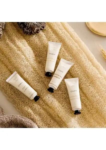 Chakra El Kremi Powder Pleasure: Yoğun Nemlendirme ve Bakım İçin Uygun 30 ml El Kremi