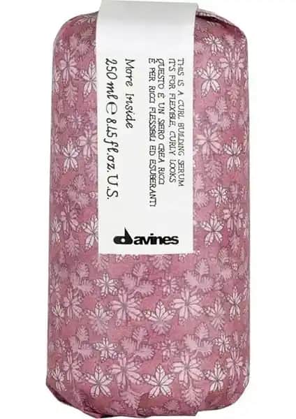 Davines Curl Building Bukle Serumu: Dalgalı ve Bukleli Saçlar İçin Doğal Şekillendirme Çözümü