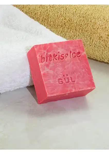 El Yapımı Bitkisel Gül Sabunu Doğallık ve Zarafetin Şık Bir Buluşması