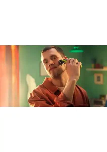 Philips Yeşil QP2724/20 OneBlade yüz şekillendirici günlük bakım ve pratik kullanım