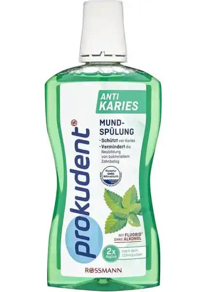 Prokudent Ağız Bakım Suyu: Diş ve Diş Eti Sağlığını Güçlendiren Ferahlatıcı Çözüm