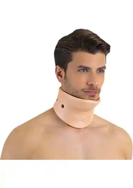 Vizor Çenelikli Nelson Boyunluk Code 104 ile Güvenli ve Konforlu Boyun Destek Çözümü