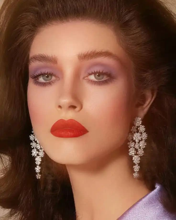 80'ler ve 90'lar Makyaj Trendlerinin Günümüzde Yeniden Popüler Olması