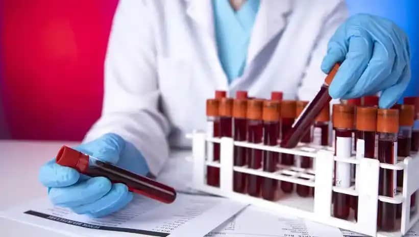 Adet Bitiş Renginin Anlamı ve Kadın Sağlığındaki Önemi Detaylı Rehber