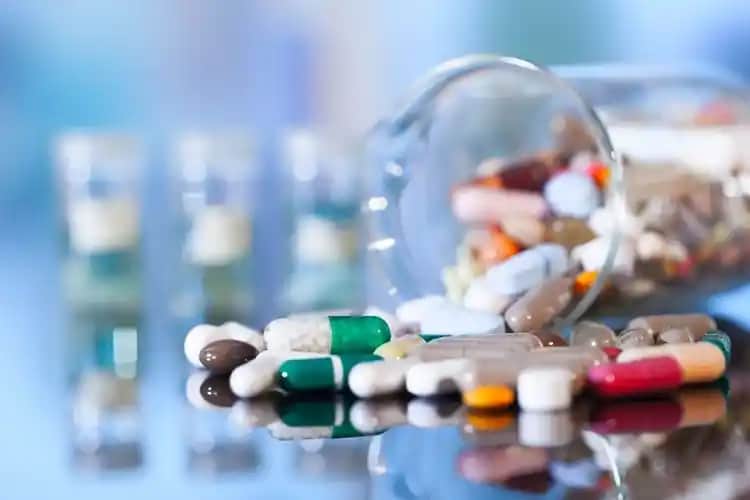 B12 Vitamini Takviyesi ve Etki Süresi Hakkında Bilmeniz Gerekenler