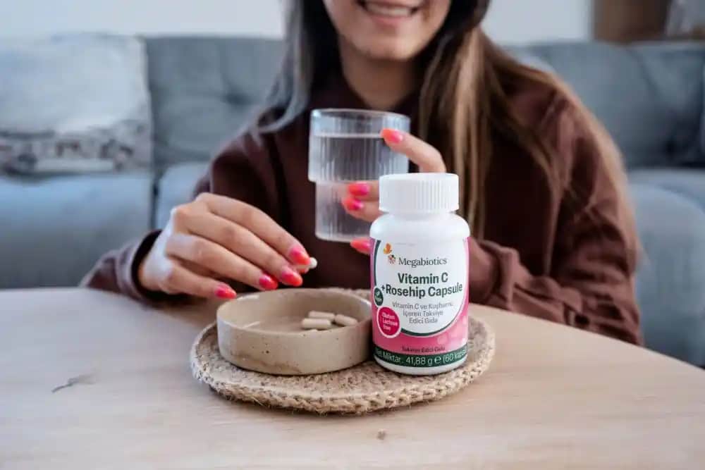 Bağışıklık Güçlendirici Vitaminlerin Cilt Sağlığı ve Kozmetik Dünyasındaki Rolü