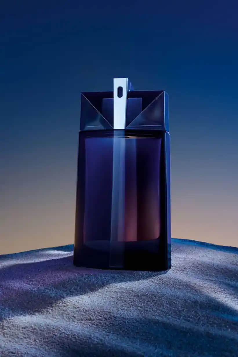 Baharatlı Erkek Parfümleri: Çekicilik ve Karakter Yansıtan Kokuların Özellikleri