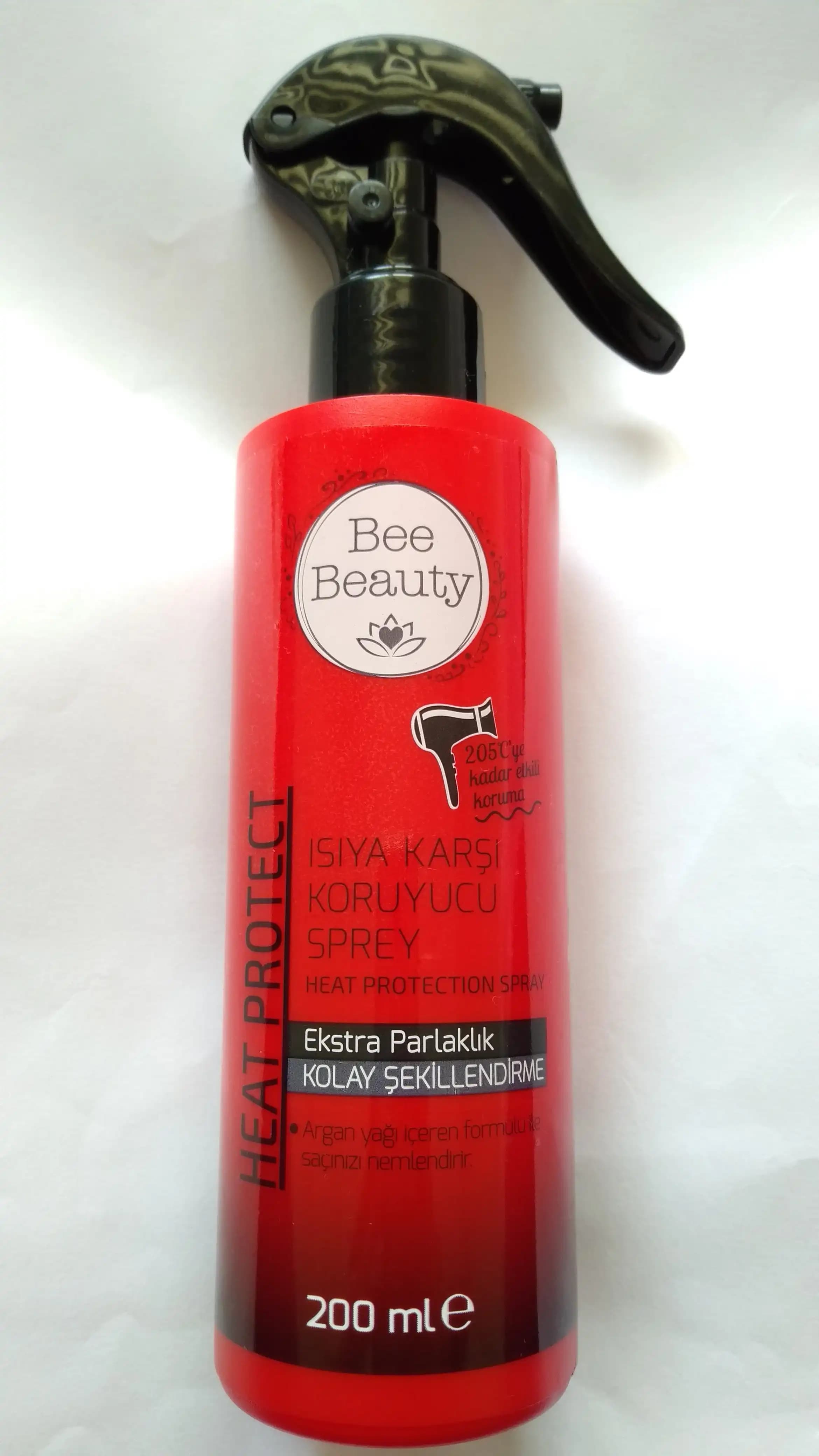 Bee Beauty’nin Doğal İçerikli Isıya Karşı Koruyucu Spreyleri Saç Sağlığını Korur