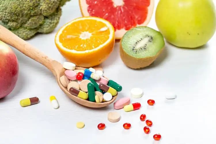 C ve B Vitamini Aynı Anda Alınabilir mi? Kozmetik ve Sağlık Açısından Detaylı Analiz