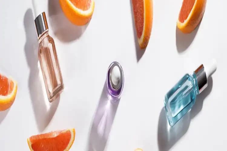 C vitamini, AHA ve BHA Kullanımı: Cilt Bakımında Güçlü Bir Kombinasyon Mu?