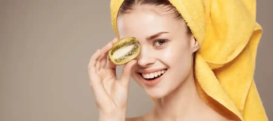 Cilt Sıkılaştırıcı Vitaminler ve Güzelliğinizi Koruma Yöntemleri