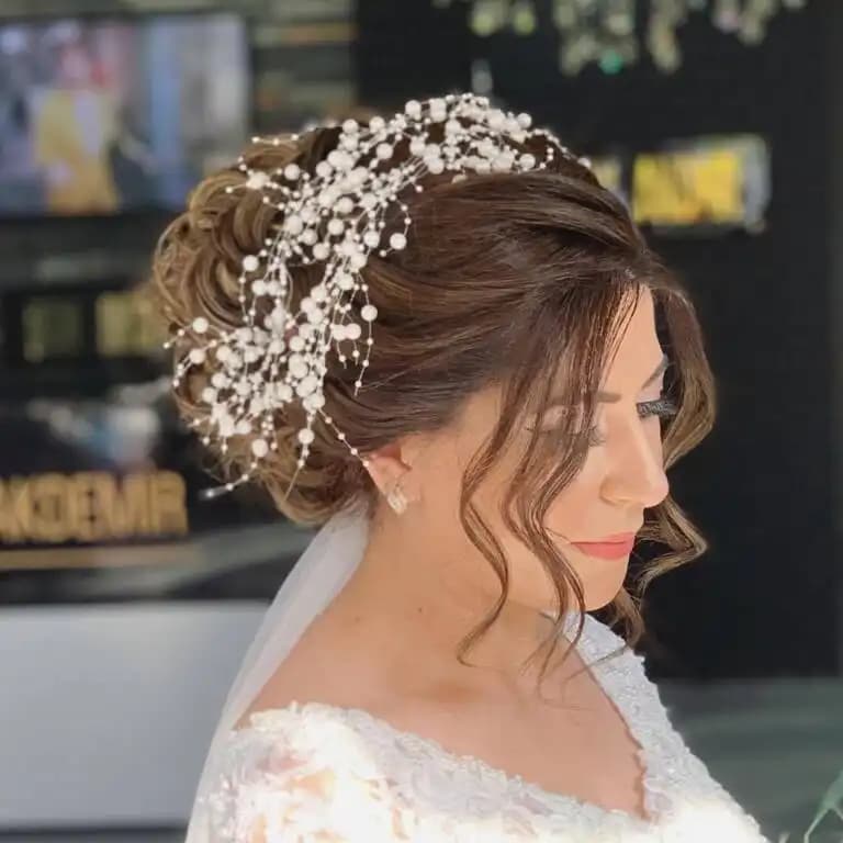 Diyarbakır'da Kadınlara Özel Kuaför Hizmetleri ve Güncel Trendler Analizi