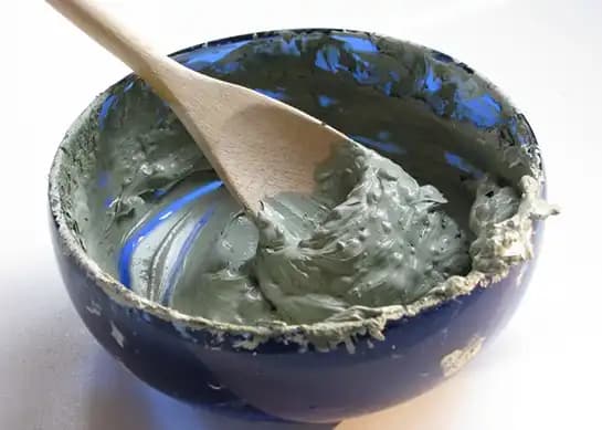 Doğal Kilin Kozmetik Dünyasındaki Yeri ve Faydaları Nedir