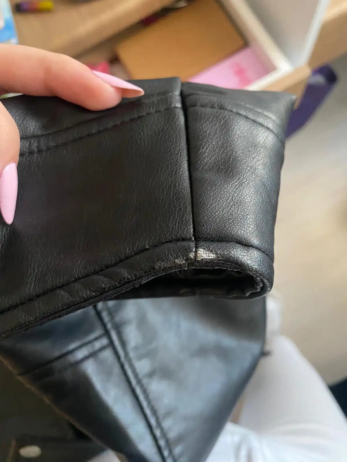 Dövme Deri Soyulması Nedenleri ve Sağlıklı Bakım Yöntemleri Hakkında Detaylı Bilgi