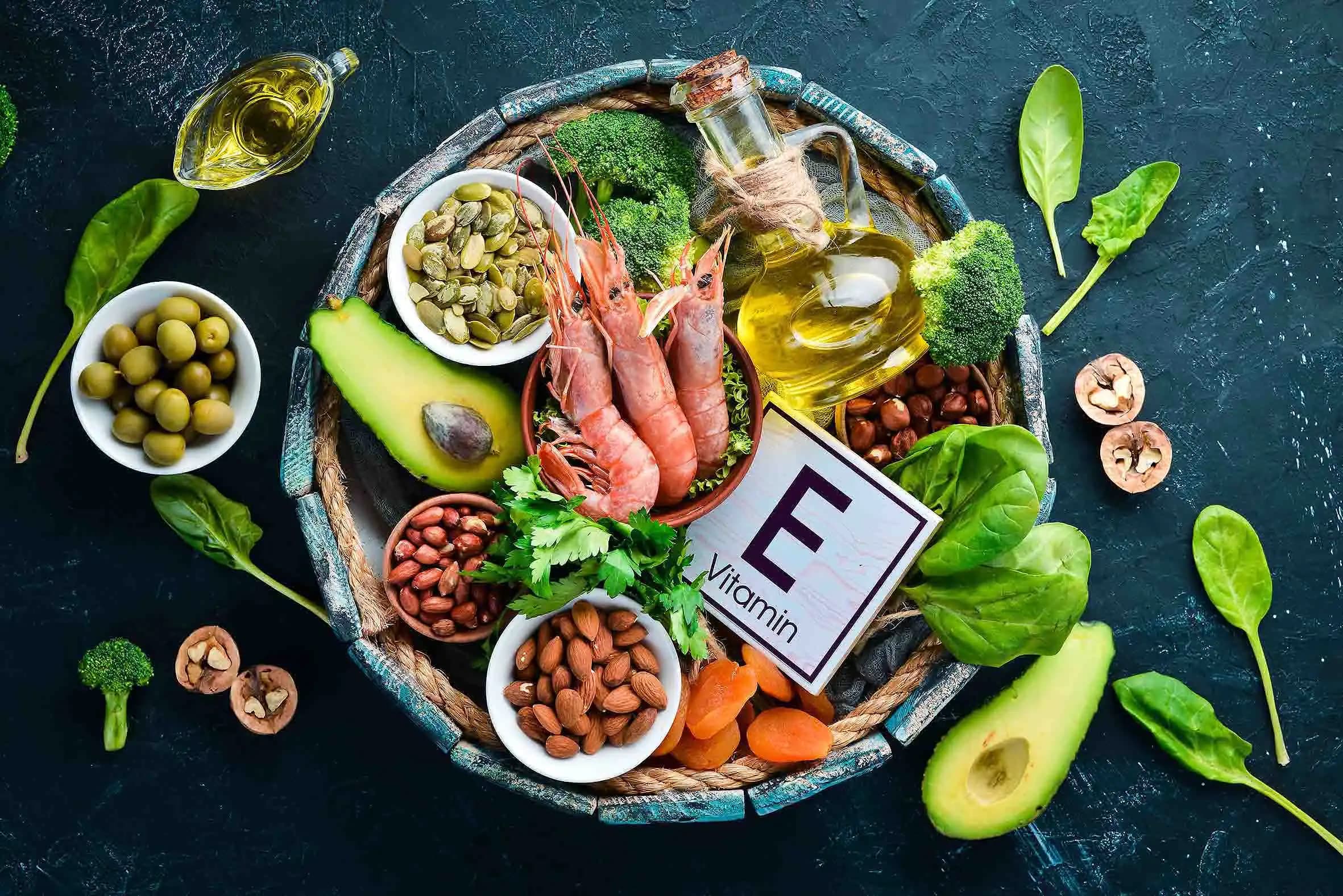 E Vitamini Yağı: Doğal İçeriğiyle Cilt ve Saç Bakımında Etkili Kullanım Rehberi