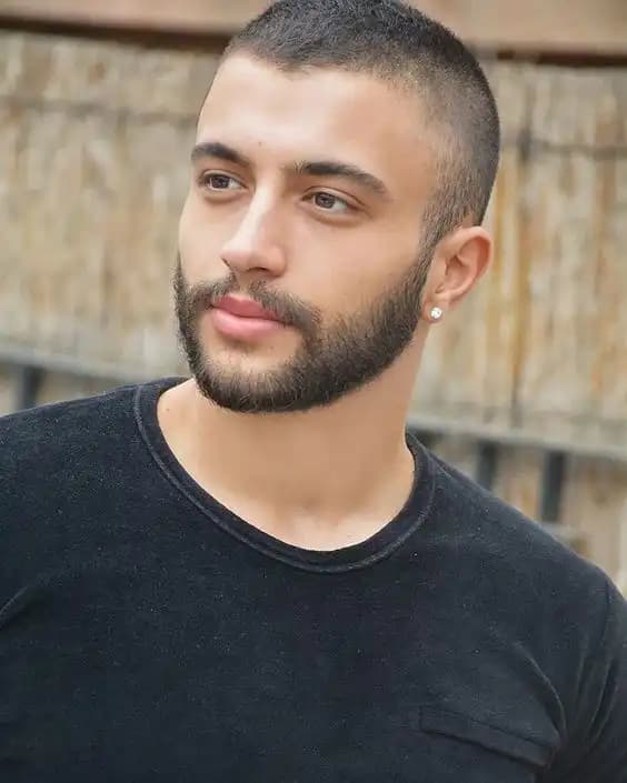 Erkekler İçin 3 Numara Saç Kesimi: Bakım ve Stil Rehberi
