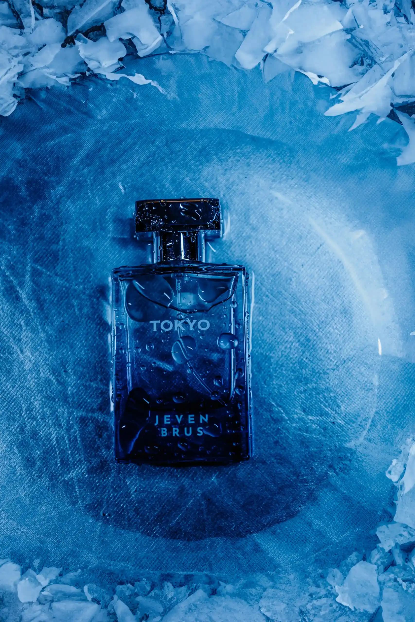 Erkekler İçin Parfüm Seçimi ve Trendler: Doğru Parfüm Nasıl Seçilir