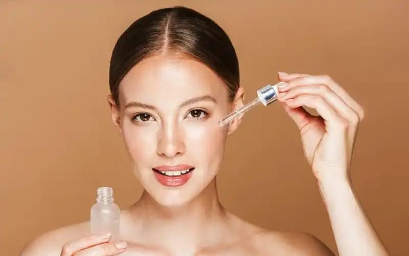 Gliserin Yüze Sürülür mü? Doğru Kullanım ve Cilt Bakımı İpuçları