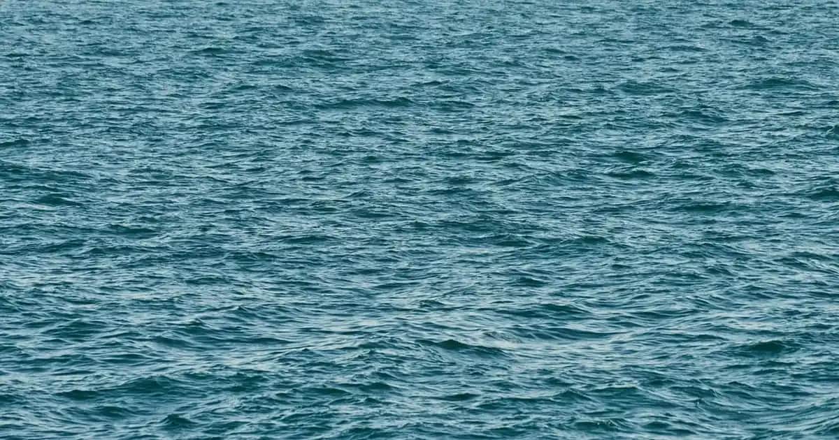 Göz Üstü Sivilcenin Nedenleri ve Cilt Sağlığı İçin Alınabilecek Önlemler