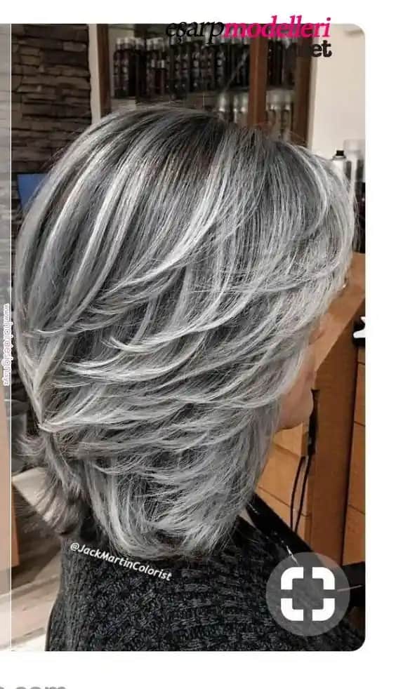 Gri Röfle Saç Modelleri: Modern ve Şık Bir Görünüm İçin En Güncel Trendler