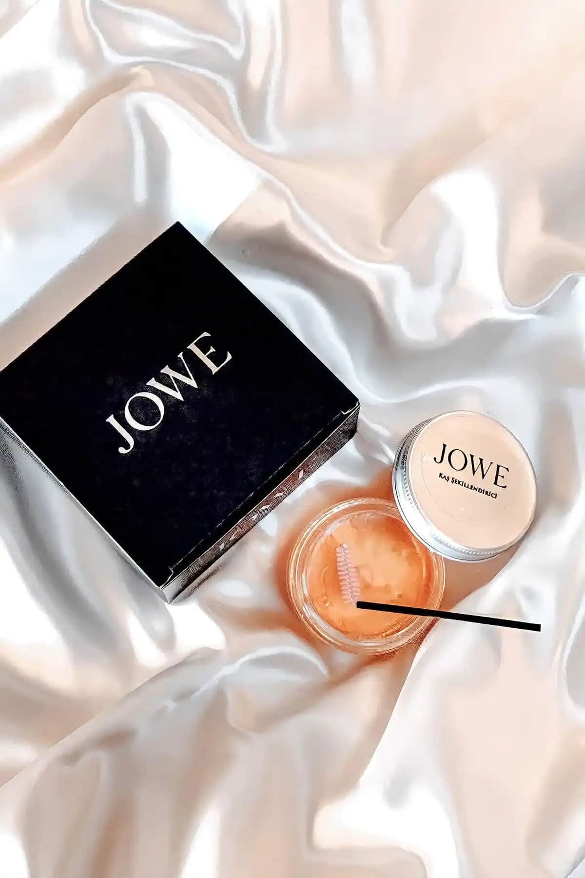 Jowe Kaş Sabitleyici ile Doğal ve Kalıcı Kaş Şekli Sağlamanın Yolları