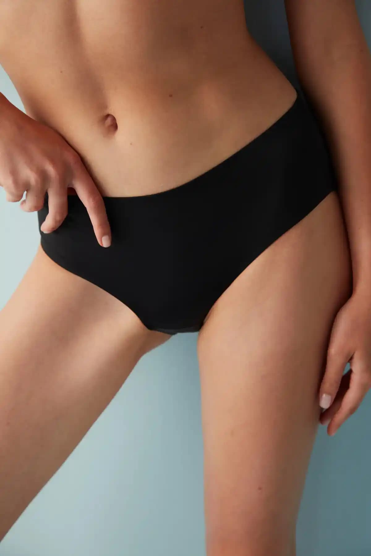 Kadınlar İçin Uygun ve Şık Regl Bikini Altları: Konfor ve Moda Bir Arada