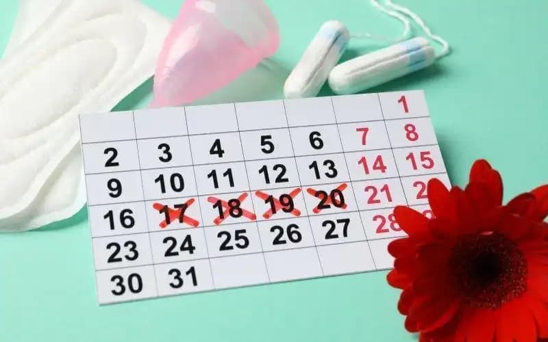 Kadınlarda Adet Döneminde Sivilce Sorunu ve Etkili Çözüm Yolları