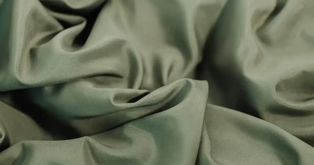 Kahverengi Saç Renkleri Kataloğu: Doğal ve Şık Görünüm İçin En Güzel Tonlar