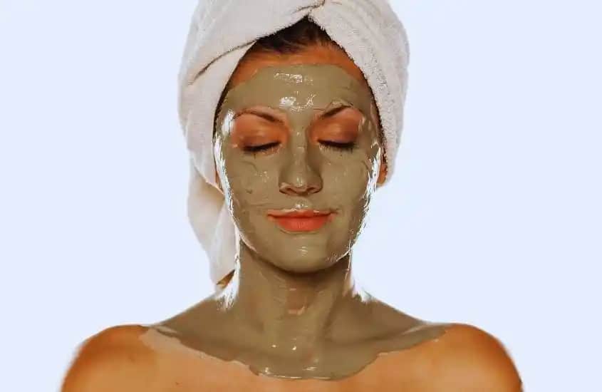 Kil Maskesi ve Tonik Uygulama Sırası Hakkında Detaylı Cilt Bakım Rehberi