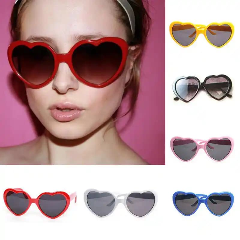 Kız Gözlükleri: Moda ve Fonksiyonelliğin Birlikte Sunulduğu Estetik Seçenekler