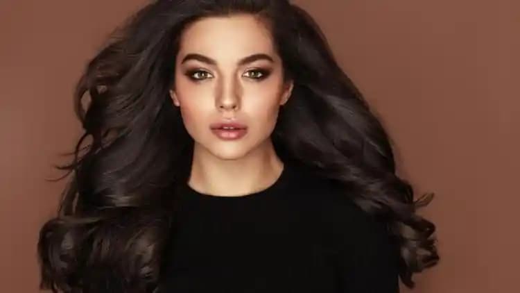 Koyu Kahverengi Renginin Kozmetikteki Kullanımı ve Trendler Işığında Önemi