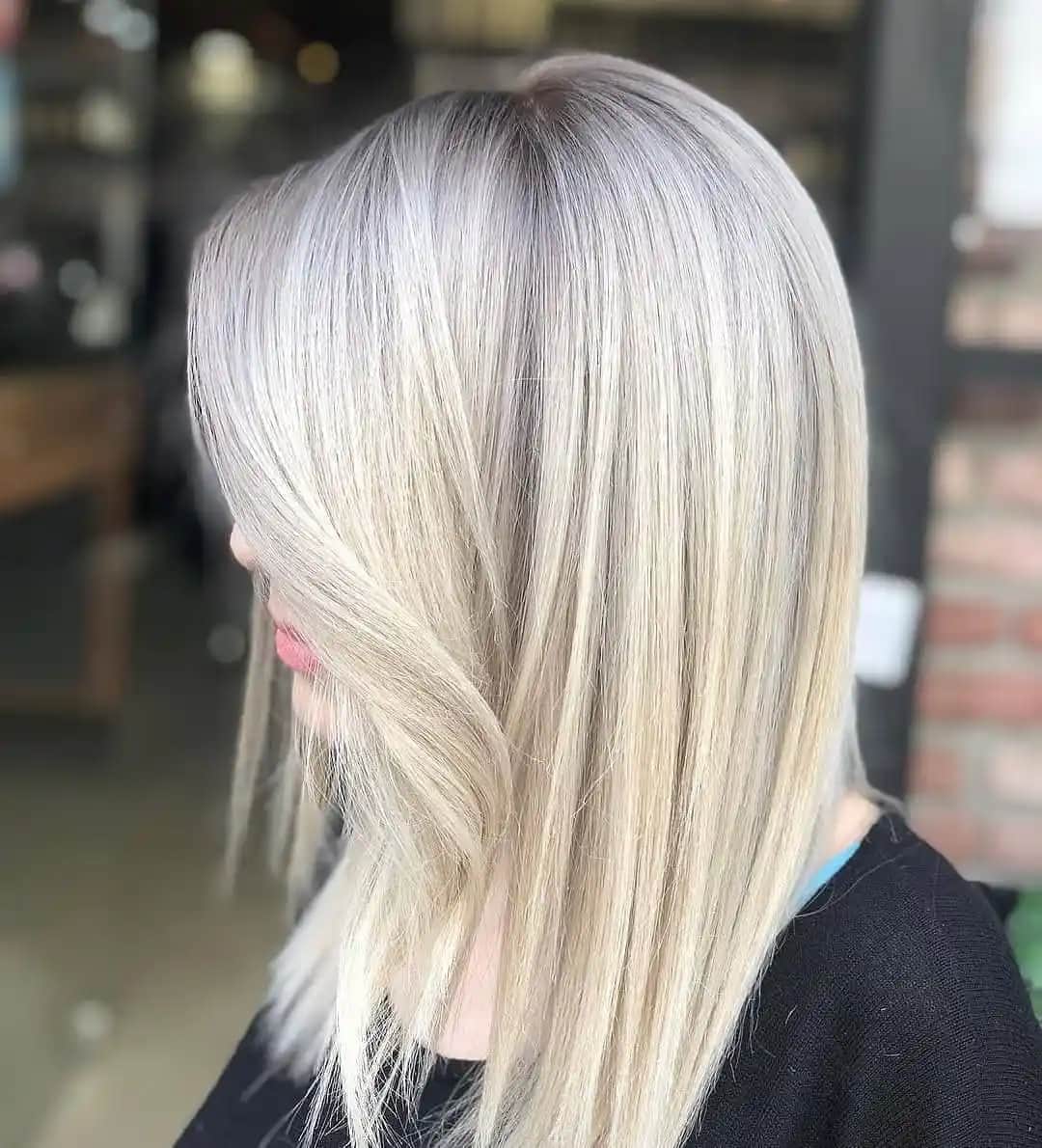 Kozmetik Trendleri: Bal Köpüğü Küllü Sarı ve Platin Renk Kombinasyonları