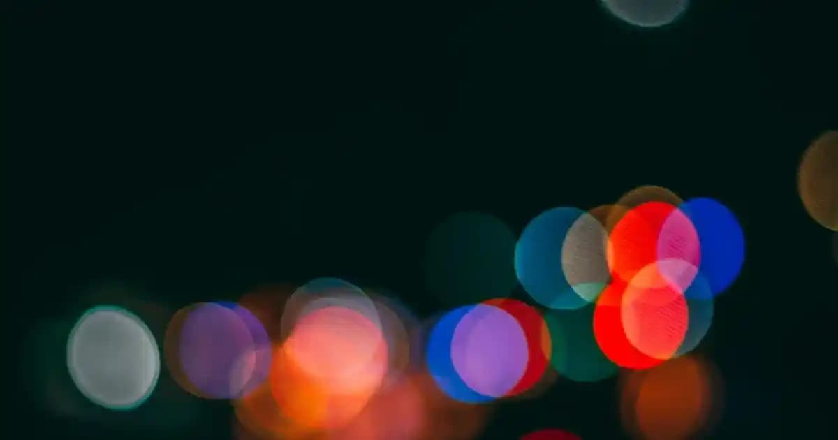 Lazer Yüz Tedavisi Güvenliği ve Sivilce Yapma Riski Hakkında Bilmeniz Gerekenler