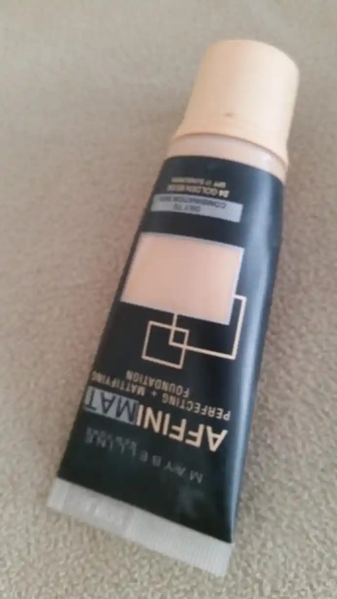 Leke Kapatan Fondötenler: Doğal ve Kalıcı Makyaj İçin En İyi Seçenekler