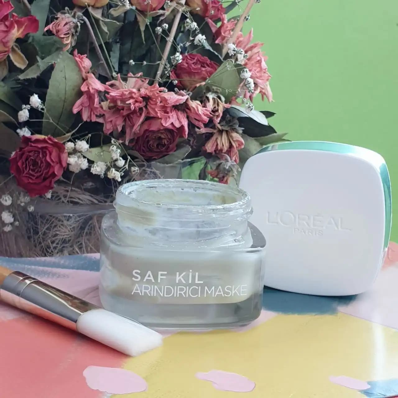 Loreal Paris Kil Maskeleri: Cilt Sağlığını Destekleyen Doğal ve Etkili Bakım Ürünleri