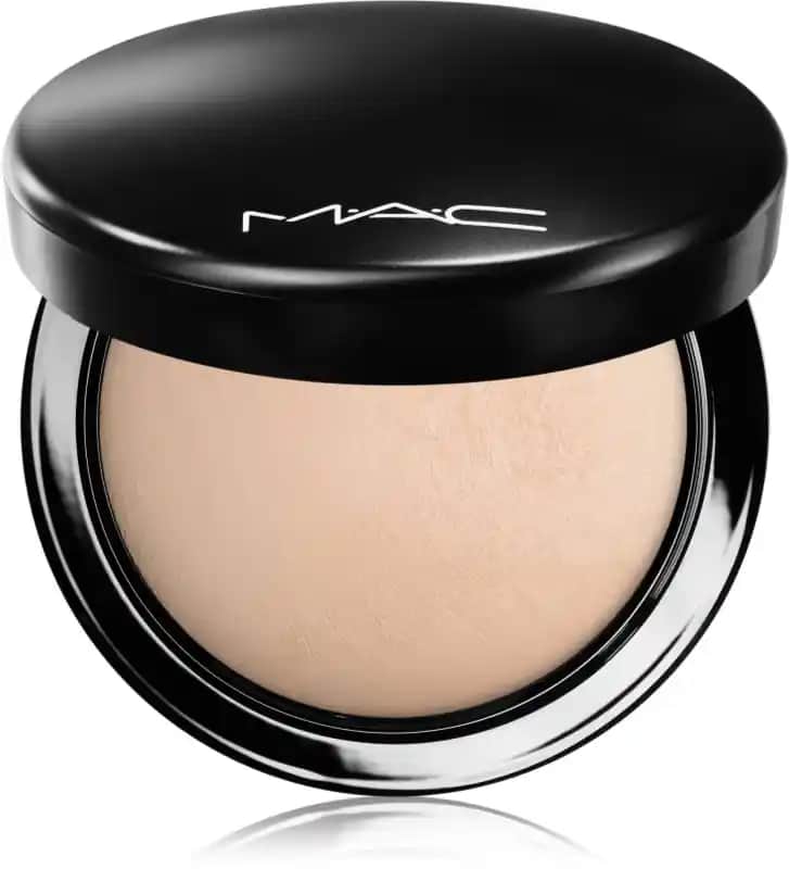 Mac Mineralize Skinfinish ile Doğal Işıltı ve Sağlıklı Görünüm Yaratma Rehberi
