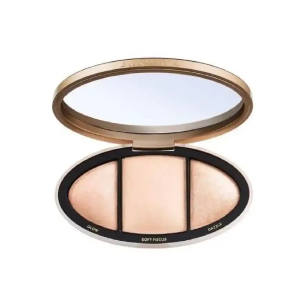 Makyajda Parıltının Sırrı Highlighter Seçenekleri ve Güncel Trendler