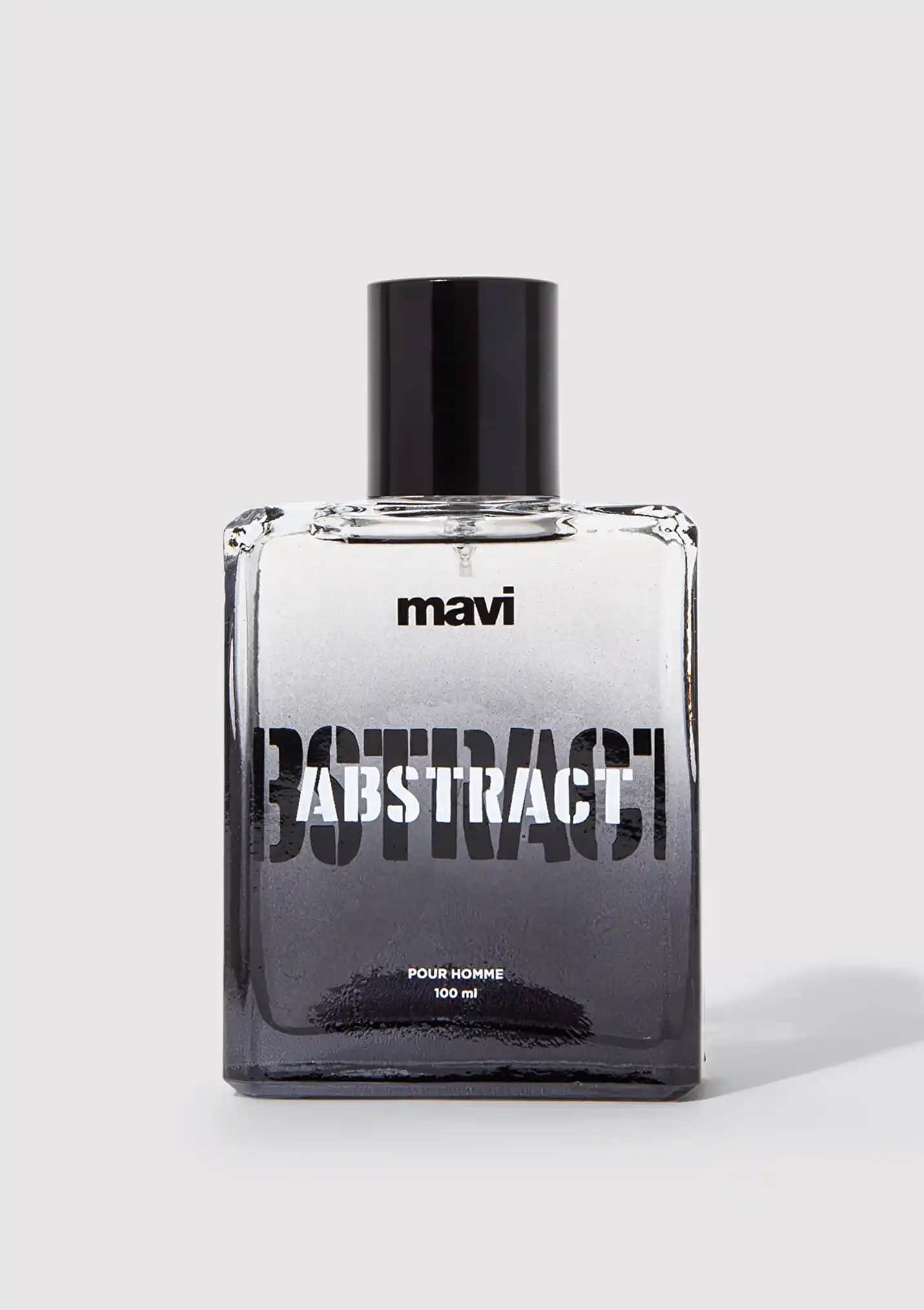 Mavi Parfüm Nedir ve Neden Yaz Aylarında Tercih Edilir