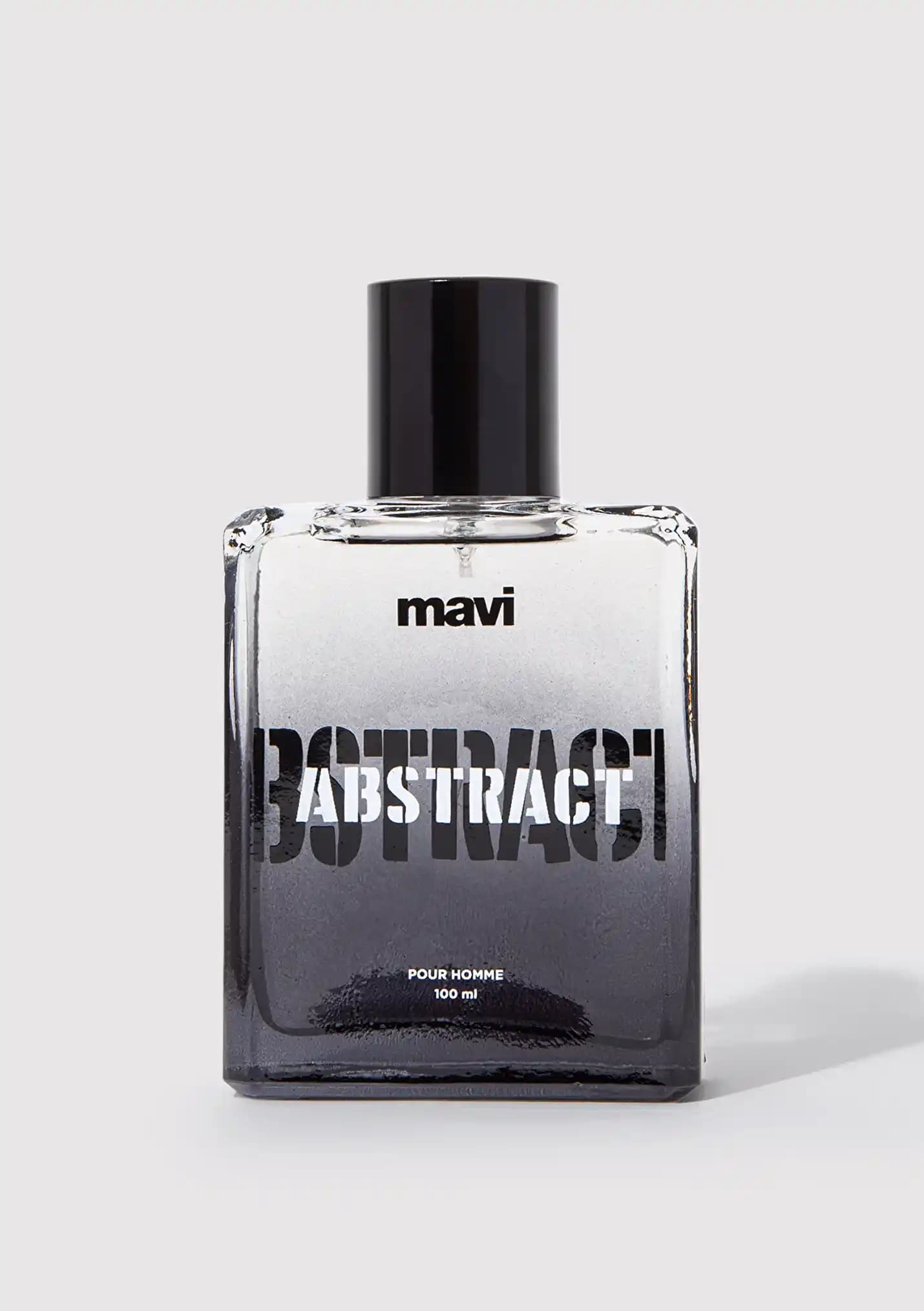 Mavi Parfüm Nedir ve Neden Yaz Aylarında Tercih Edilir