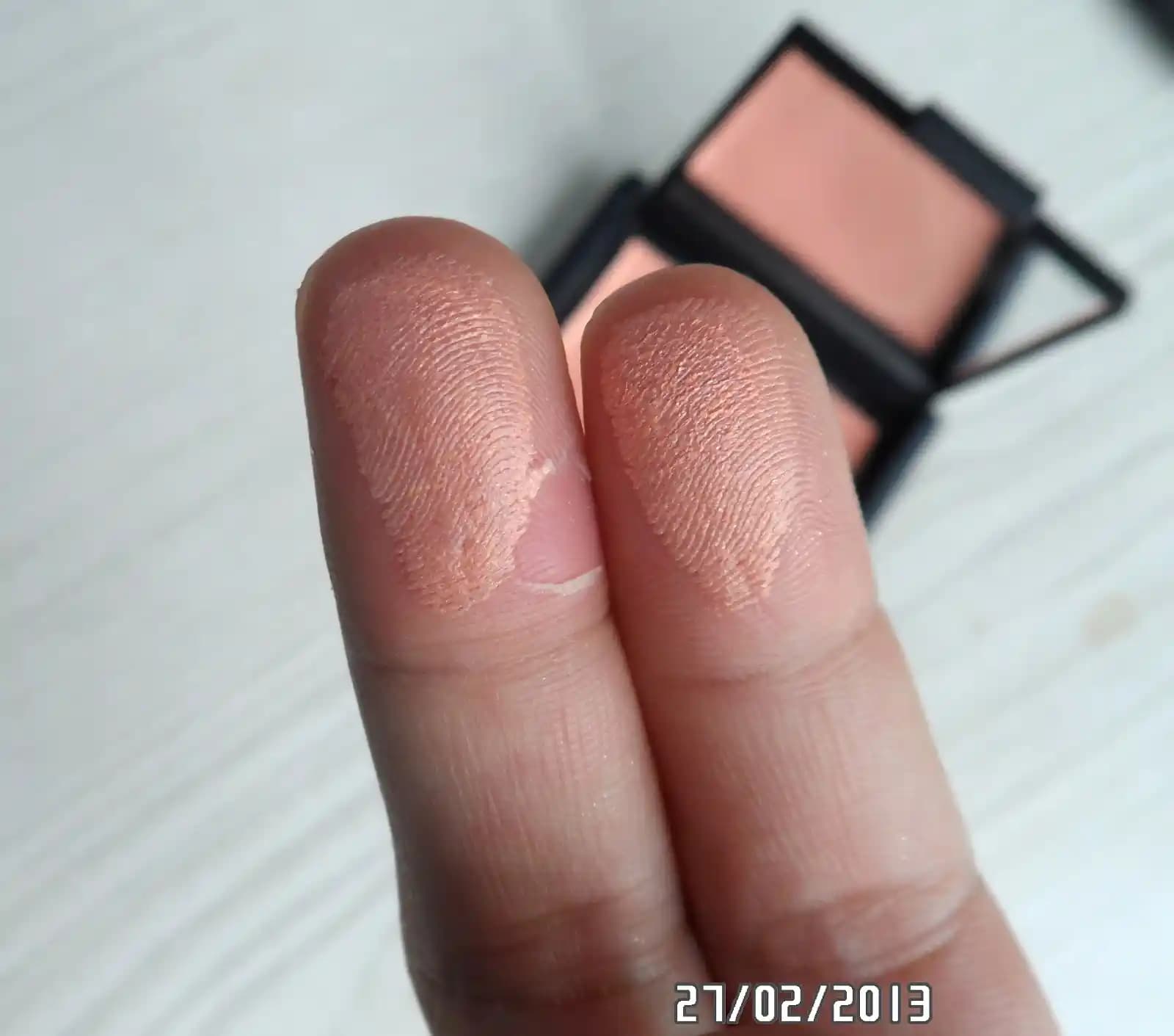 Nars Krem Allık: Doğal Görünüm ve Uzun Süre Dayanan Makyaj İçin En İyi Seçenek