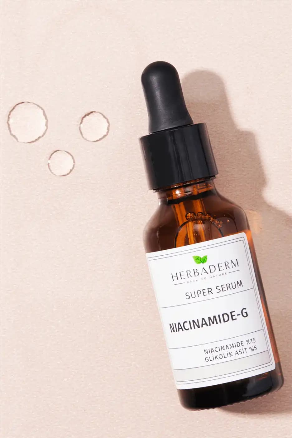 Niacinamide Serumu ve Sivilce İlişkisi: Doğru Kullanım ve Uzman Tavsiyeleri