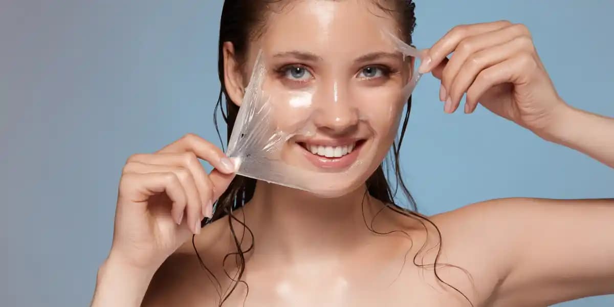 Ölü Deri Nedir, Cilt Sağlığında Önemi ve Doğru Bakım Yöntemleri Hakkında Kapsamlı Bilgi