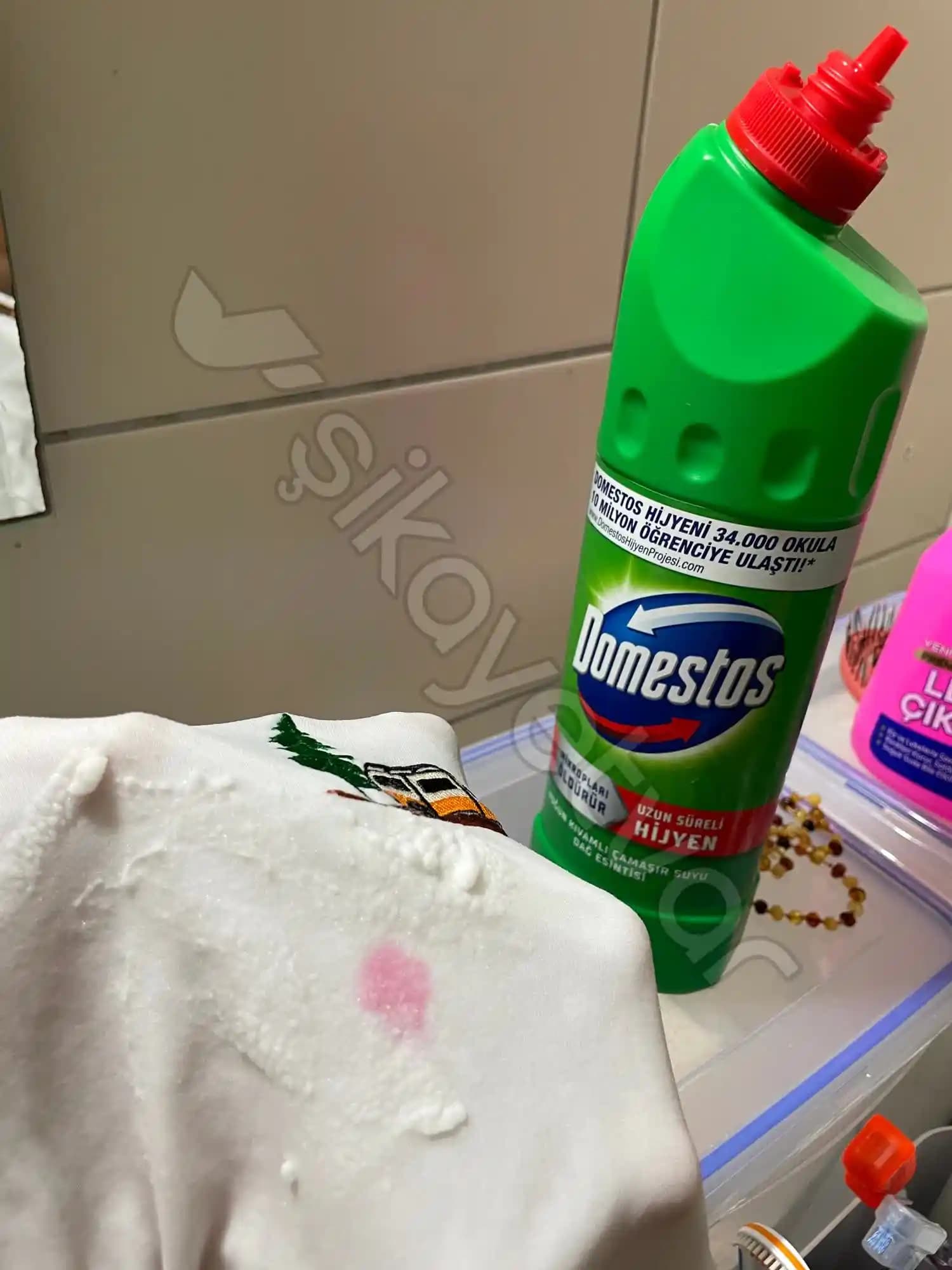 Pembe Lekeler ve Cilt Bakımında Etkili Çözümler, Gelişmiş Tedavi Yöntemleri ve Doğal Yaklaşımlar