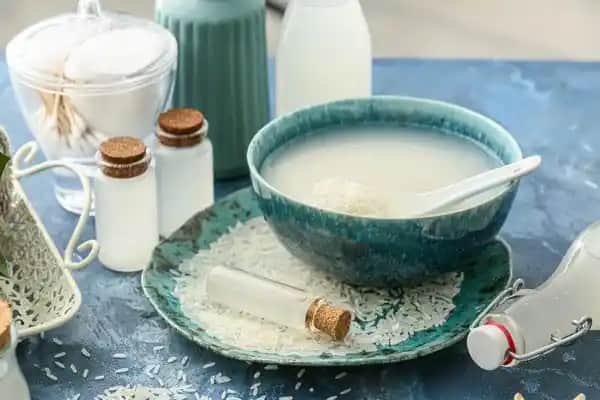 Pirinç Suyu ile Doğal Güzellik ve Cilt Bakımında Etkili Kullanım Yöntemleri