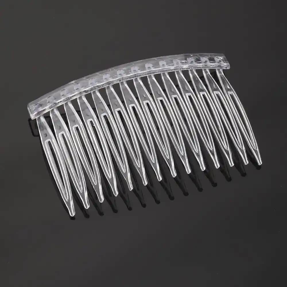 Plastik Taraklar: Kozmetikte Kullanımı, Seçimi ve Bakım İpuçları