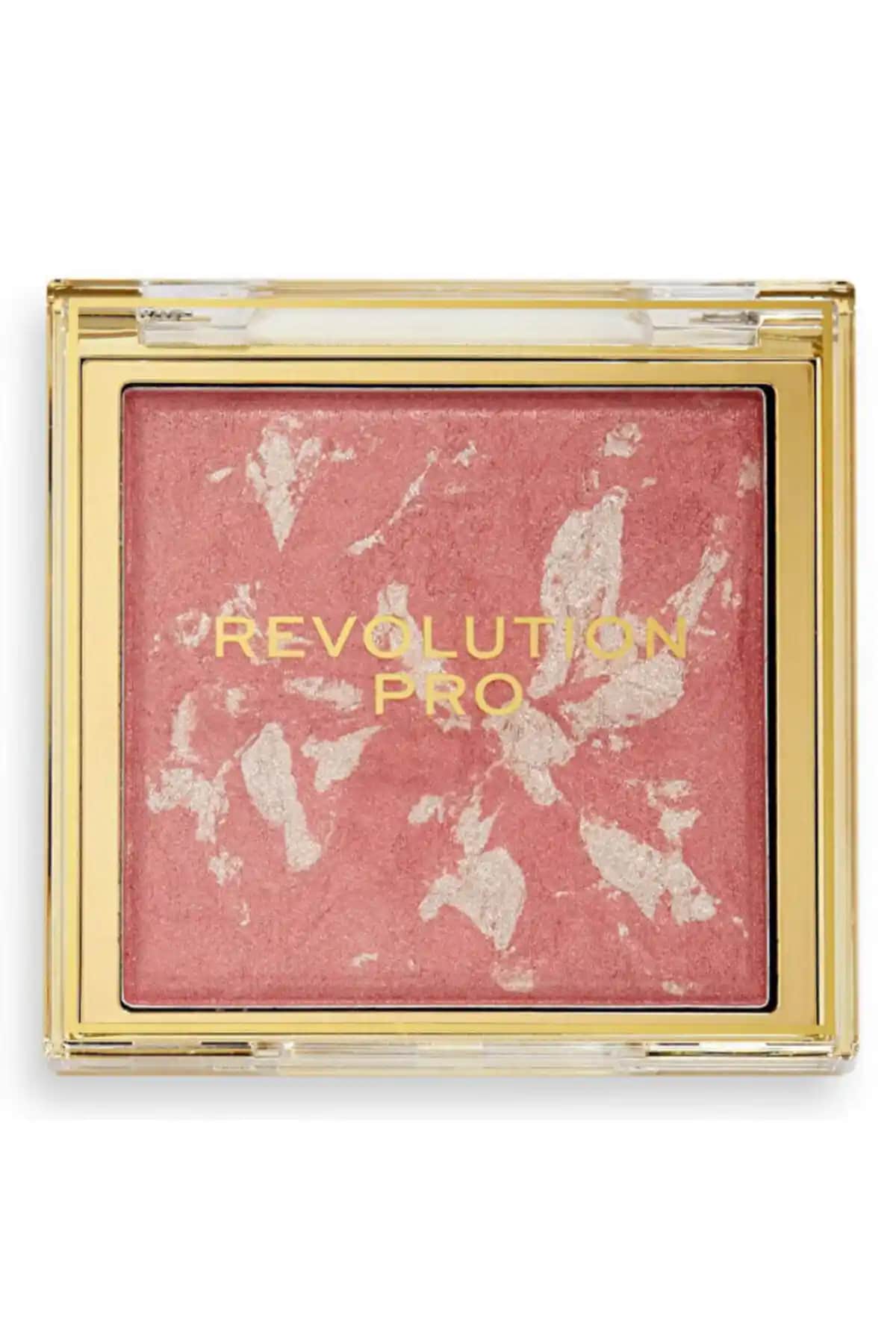 Revolution Allık ile Makyajda Çarpıcı ve Doğal Bir Dokunuş Yaratın